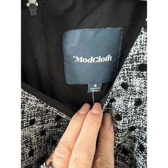 ModCloth Take the lead Tweed dress size 4 - Picture 3 of 8